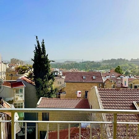 Gorgeous Duplex In Heart Of Jerusalem Exterior photo